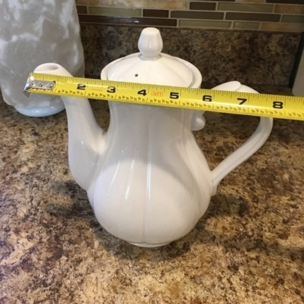 Vintage churchill teapot